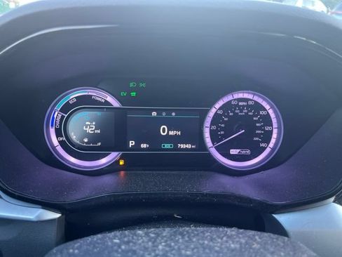 Used 2020 Kia Niro LX FWD image 6