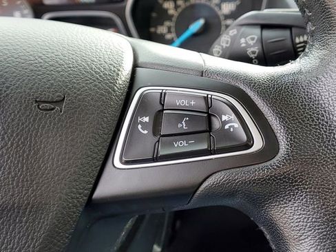 Used 2018 Ford Escape Titanium image 19