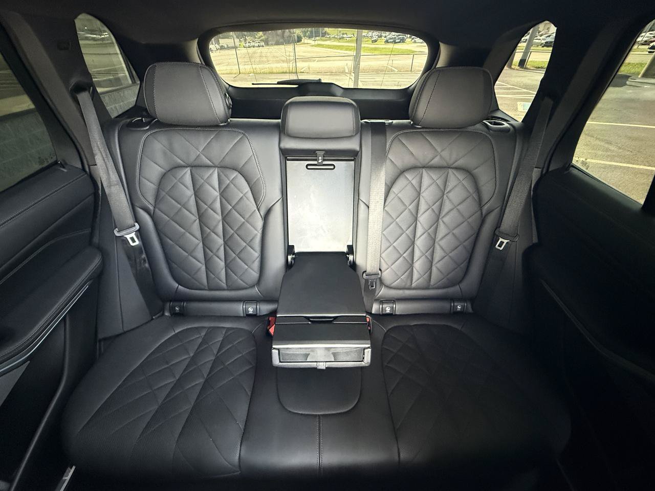 Used 2024 BMW X5 xDrive40i w/ M Sport Package AWD/4WD image 41