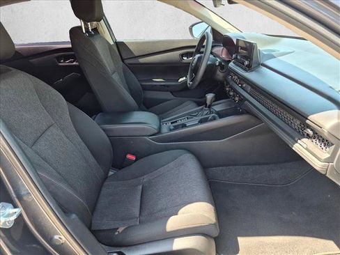 Used 2023 Honda Accord LX image 19