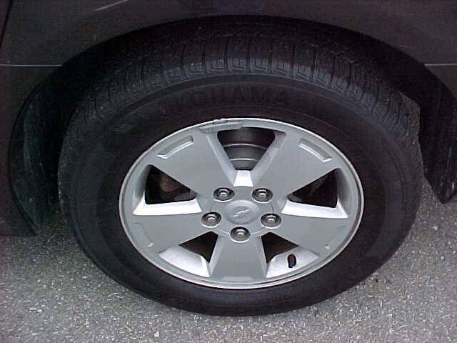 Used 2009 Chevrolet Impala LT w/ Luxury Edition Package FWD image 7