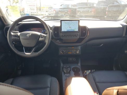 Used 2022 Ford Bronco Sport Outer Banks w/ Tech Package image 12