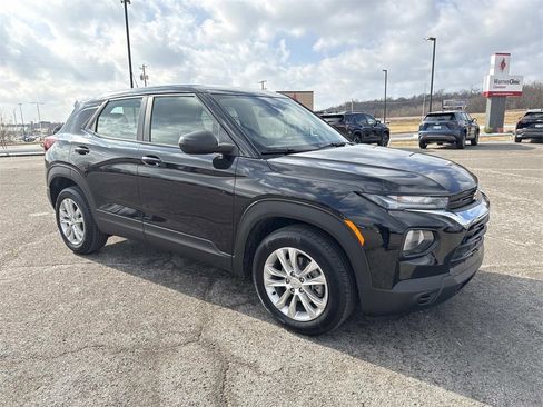 Used 2023 Chevrolet TrailBlazer LS image 7