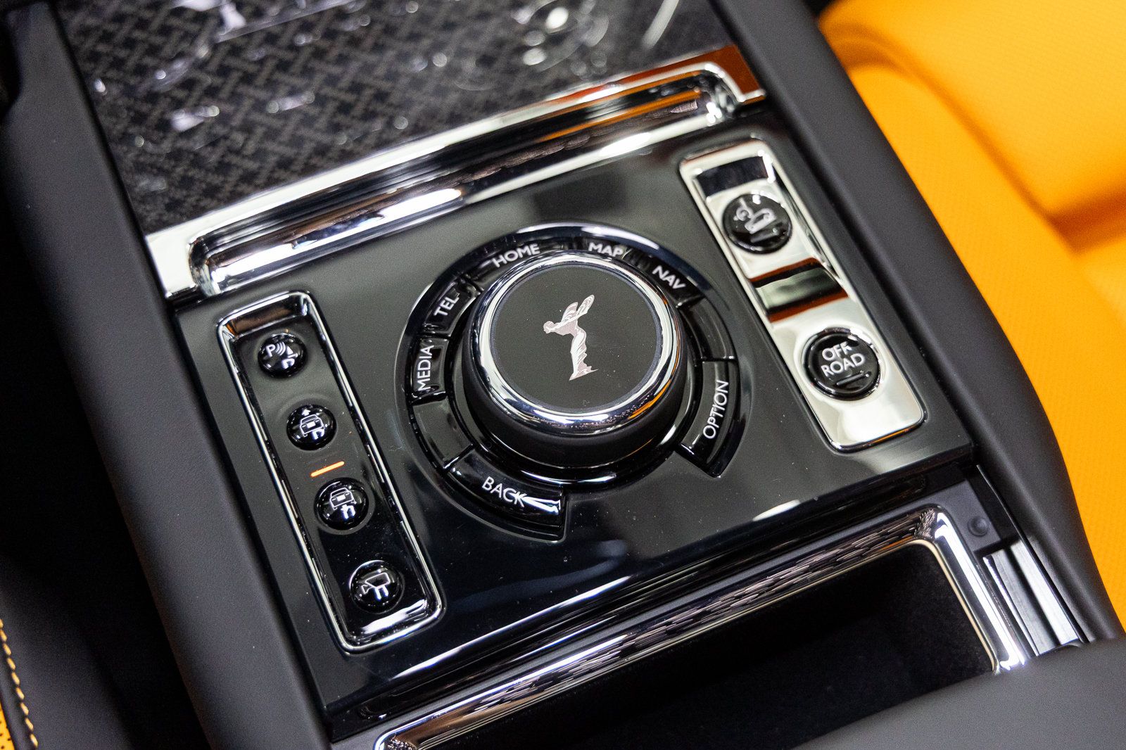 New 2027 Rolls-Royce Cullinan Black Badge AWD/4WD image 47