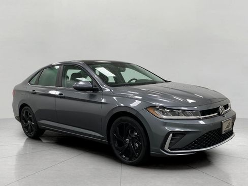 New 2026 Volkswagen Jetta SE image 1