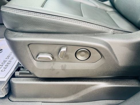 Used 2023 GMC Yukon Denali w/ Max Trailering Package image 16