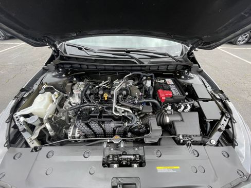 Used 2025 Nissan Altima 2.5 SV image 27