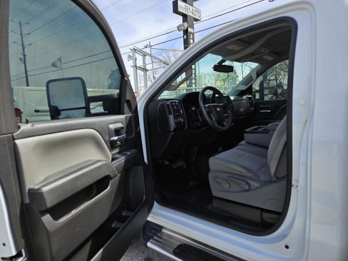 Used 2015 Chevrolet Silverado 3500 W/T w/ WT Convenience Package image 20