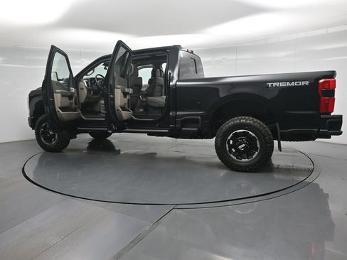 New 2026 Ford F350 Platinum w/ Platinum Plus Package image 33