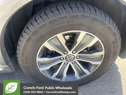 Used 2017 Nissan Armada Platinum AWD/4WD image 12