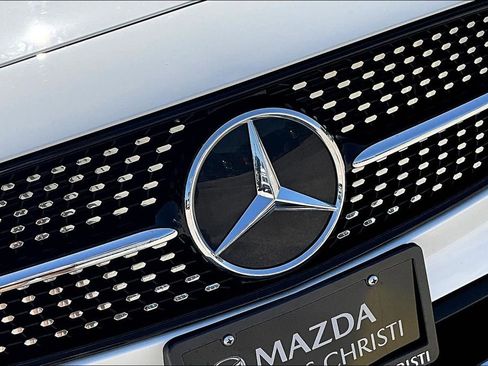 Used 2023 Mercedes-Benz E 450 4MATIC Sedan image 34
