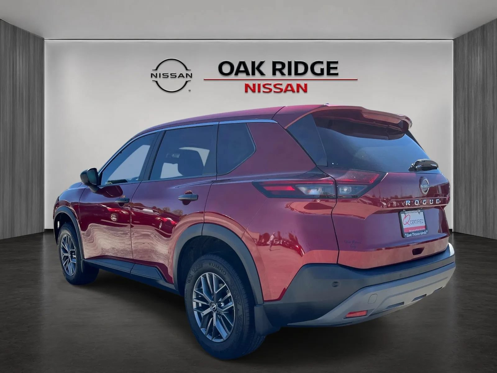 Used 2023 Nissan Rogue S FWD image 5