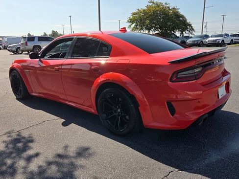 Used 2023 Dodge Charger Scat Pack RWD image 9