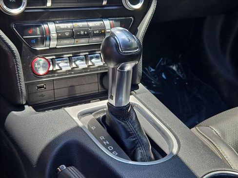 Used 2022 Ford Mustang Premium RWD image 12