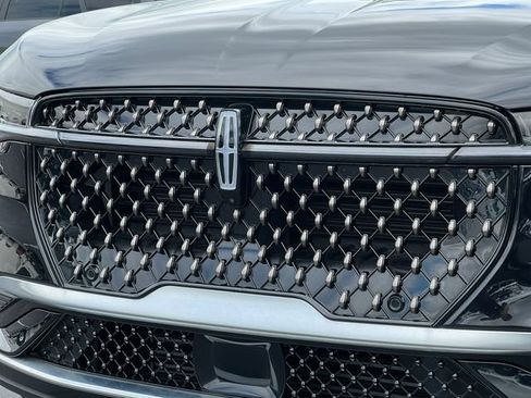 Used 2025 Lincoln Nautilus Black Label AWD/4WD image 46