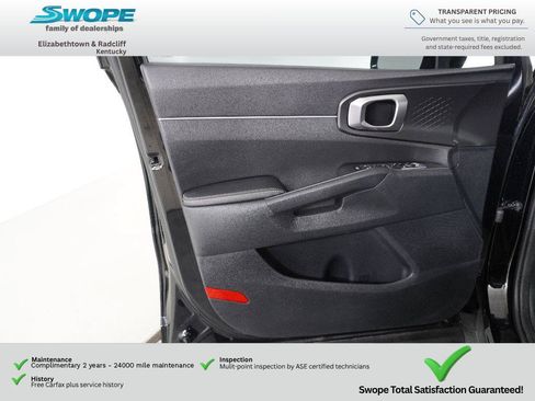 Used 2022 Kia Sorento S FWD image 14
