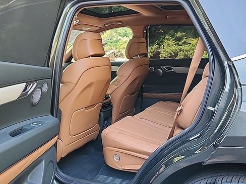 Certified 2026 Genesis GV80 3.5T Advanced AWD/4WD image 28