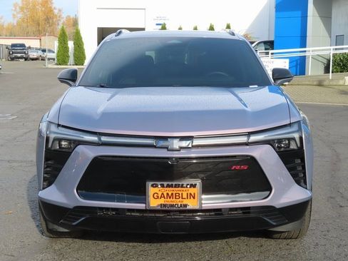 Used 2025 Chevrolet Blazer EV RS image 2