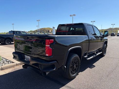 Used 2024 Chevrolet Silverado 2500 LTZ w/ LTZ Plus Package AWD/4WD image 5