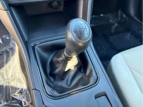 Used 2018 Subaru Impreza 2.0i image 16