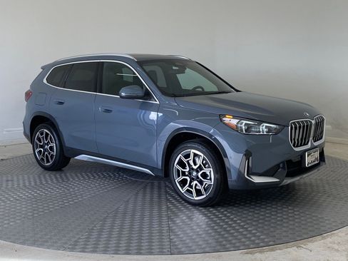 New 2026 BMW X1 xDrive28i w/ Convenience Package AWD/4WD image 7