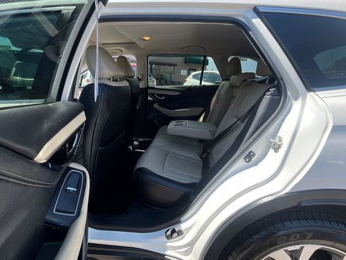 Used 2020 Subaru Outback Limited AWD/4WD image 22