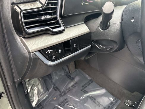 Used 2023 Kia Sportage X-Line w/ X-Line Premium Package AWD/4WD image 22