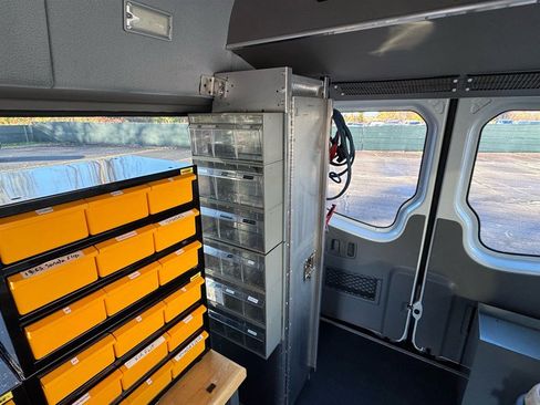 Used 2009 Dodge Sprinter 3500 image 22