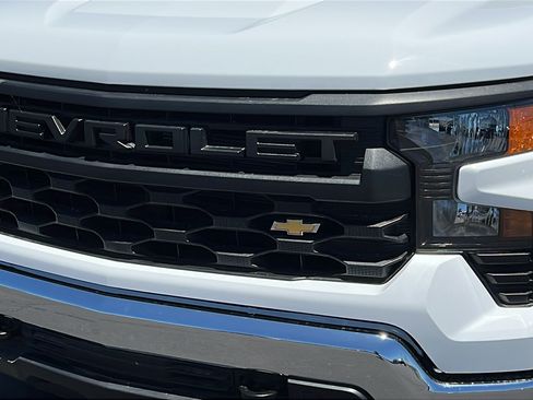 Certified 2025 Chevrolet Silverado 1500 W/T RWD image 10