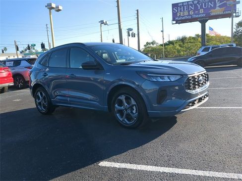 Used 2024 Ford Escape ST-Line w/ Tech Pack #1 image 7