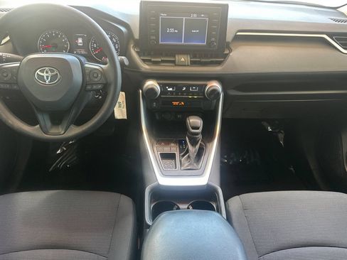 Certified 2019 Toyota RAV4 LE w/ Carpet Mat Package FWD image 16