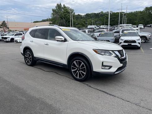 Used 2018 Nissan Rogue SL w/ Premium Package AWD/4WD image 6