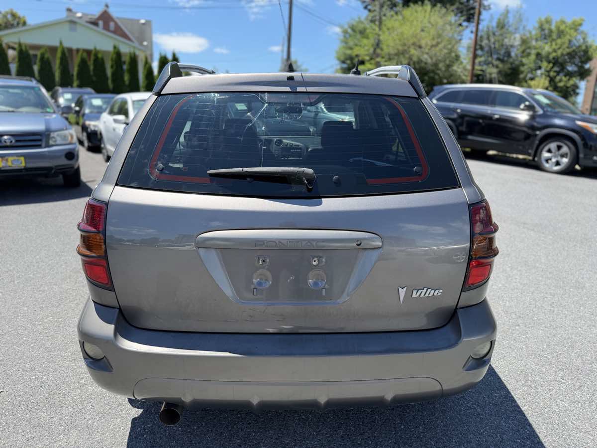 Used 2008 Pontiac Vibe w/ Preferred Package FWD image 6