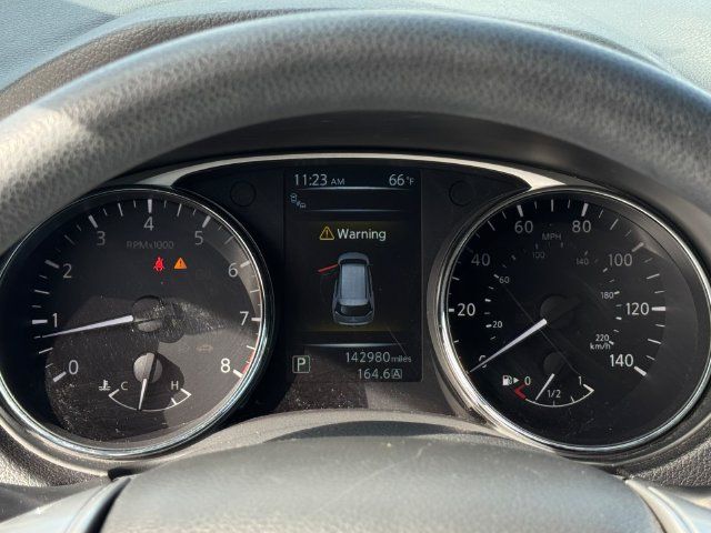 Used 2015 Nissan Rogue SV w/ SV Premium Package AWD/4WD image 19