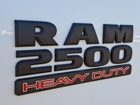 Used 2018 RAM 2500 Power Wagon w/ Luxury Group AWD/4WD image 31