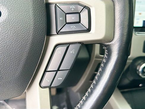 Used 2022 Ford F250 Lariat w/ Lariat Ultimate Package AWD/4WD image 13