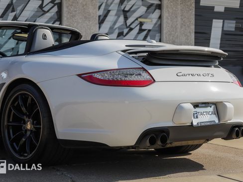 Used 2011 Porsche 911 Carrera GTS RWD image 12