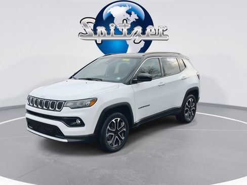 Used 2023 Jeep Compass Limited image 4
