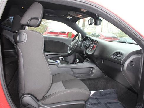 Used 2022 Dodge Challenger R/T image 12