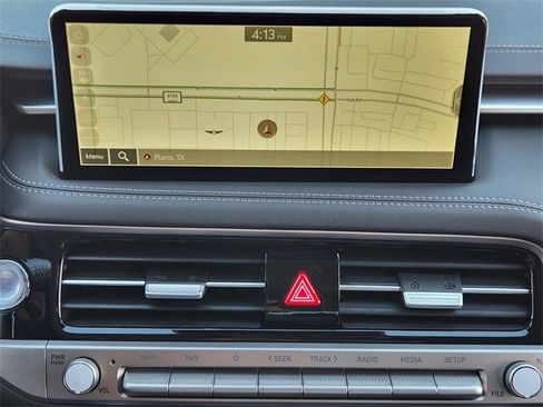 New 2026 Genesis G70 2.5T image 13