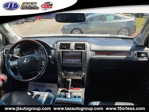 Used 2015 Lexus GX 460 w/ Premium Package AWD/4WD image 17
