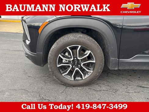 New 2025 Chevrolet TrailBlazer ACTIV w/ Convenience Package AWD/4WD image 9
