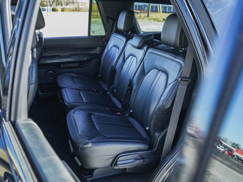 Used 2018 Ford Expedition Limited w/ Equipment Group 302A image 21