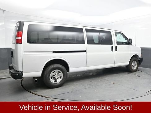 Used 2024 Chevrolet Express 3500 LS RWD image 7