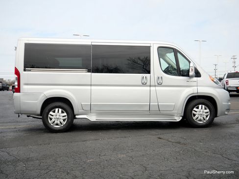 Used 2017 RAM ProMaster 1500 w/ Premium Appearance Group FWD image 26