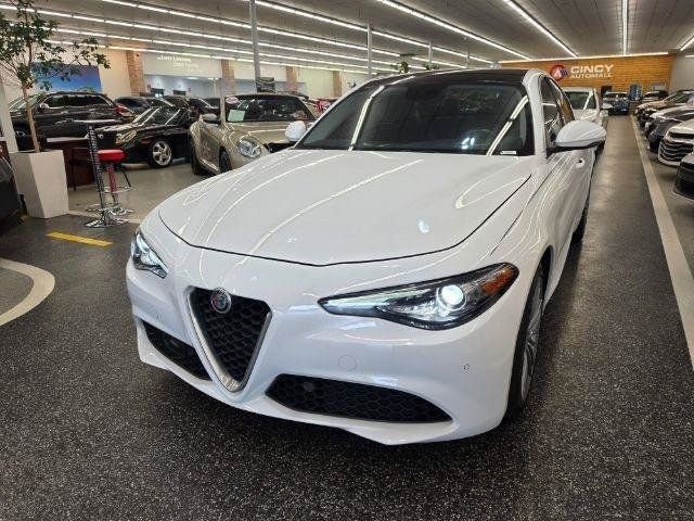 Used 2017 Alfa Romeo Giulia Ti w/ TI Lusso Light Wood Package AWD/4WD image 2