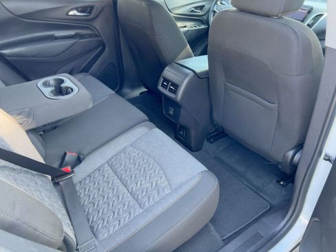 Certified 2024 Chevrolet Equinox LT image 29