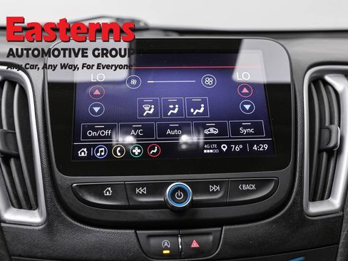 Used 2024 Chevrolet Malibu LT FWD image 19