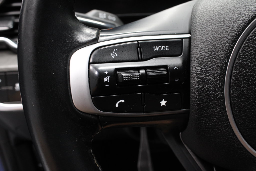 Used 2025 Kia Sportage X-Line AWD/4WD image 25
