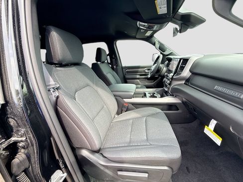 New 2026 RAM 1500 Big Horn AWD/4WD image 32